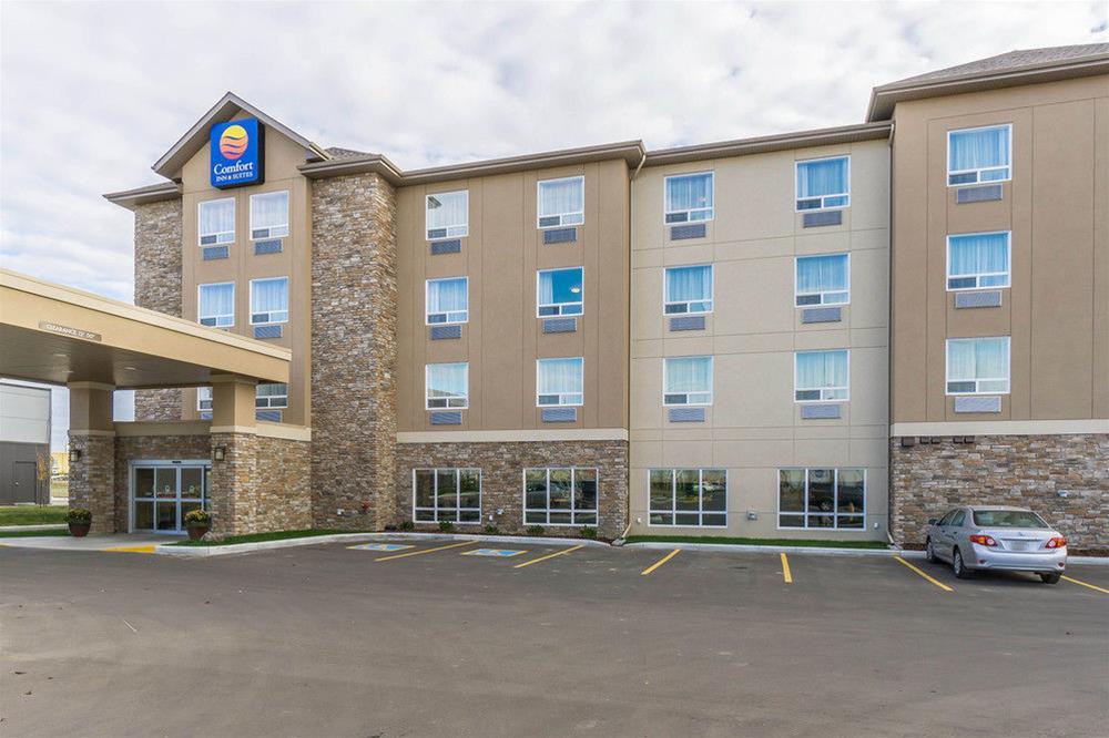 Comfort Inn & Suites Edmonton International Airport Nisku Esterno foto