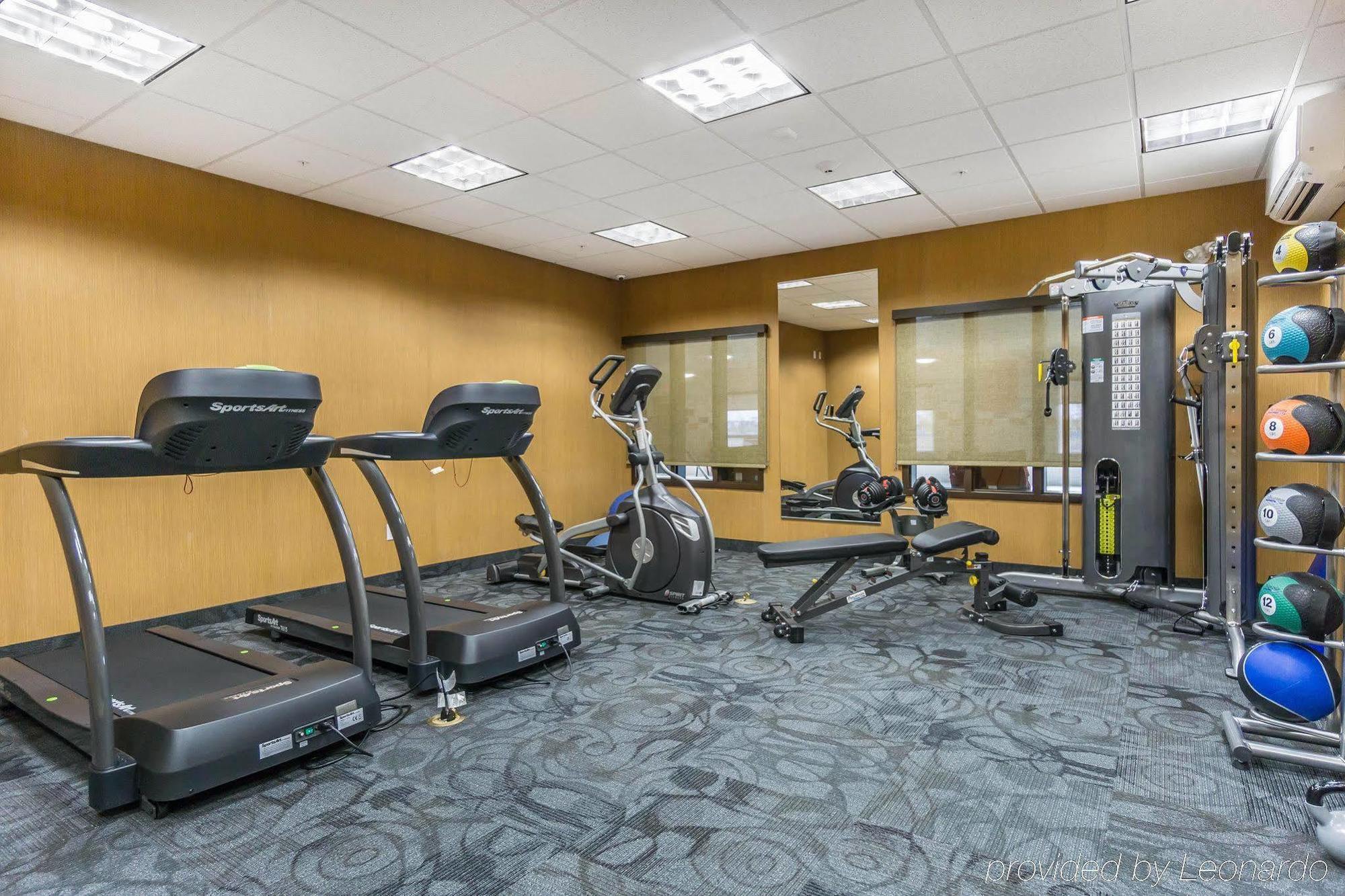 Comfort Inn & Suites Edmonton International Airport Nisku Esterno foto